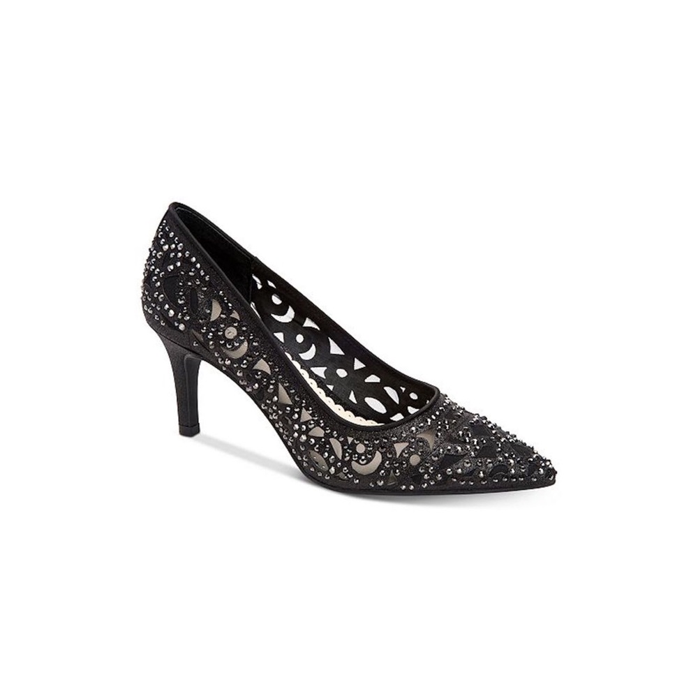 Women’s Charter Club Nattali Pumps